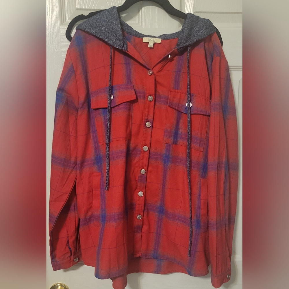 Lori America shacket top‎